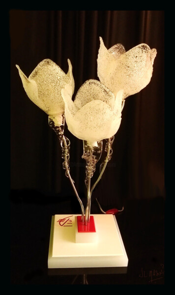 Lampe 3 tulipes blanches cristal